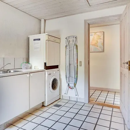 Aurelia - 500m To The Fjord By Interhome