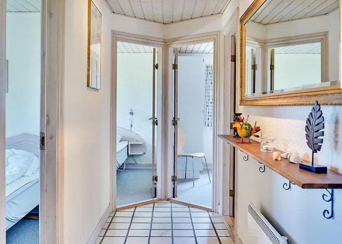 Aurelia - 500m To The Fjord By Interhome Semesterbostad *