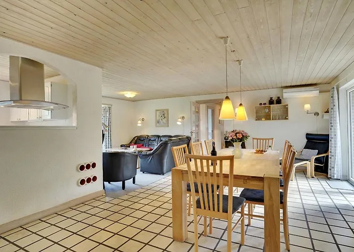 Holiday home Aurelia - 500m To The Fjord By Interhome